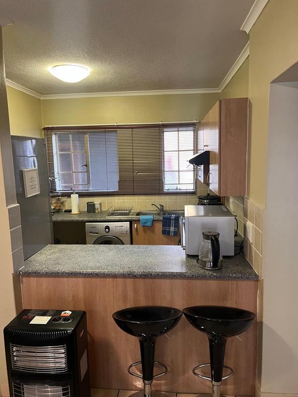 2 Bedroom Property for Sale in Meredale Gauteng