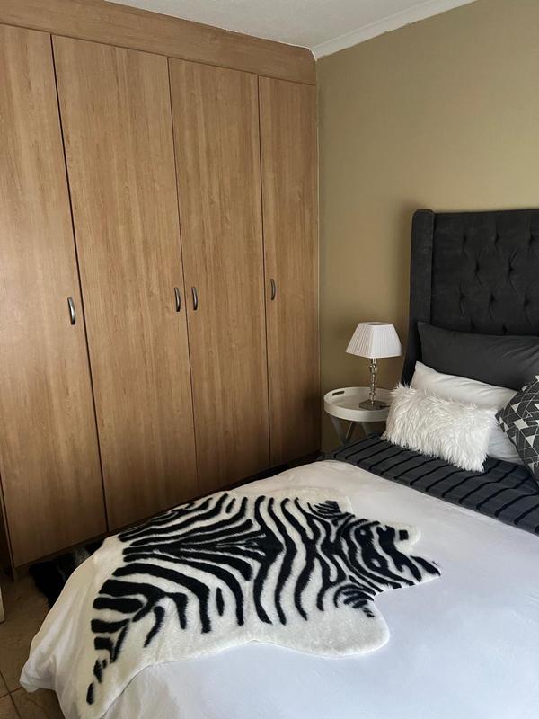 2 Bedroom Property for Sale in Meredale Gauteng