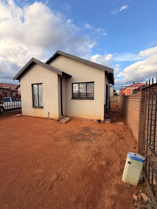 2 Bedroom Property for Sale in Soshanguve VV Gauteng