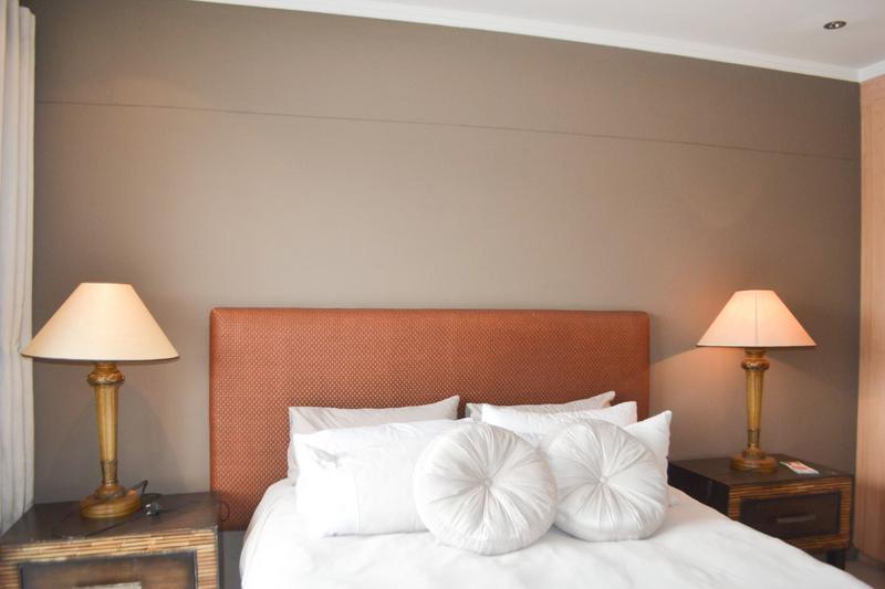 2 Bedroom Property for Sale in Sandhurst Gauteng
