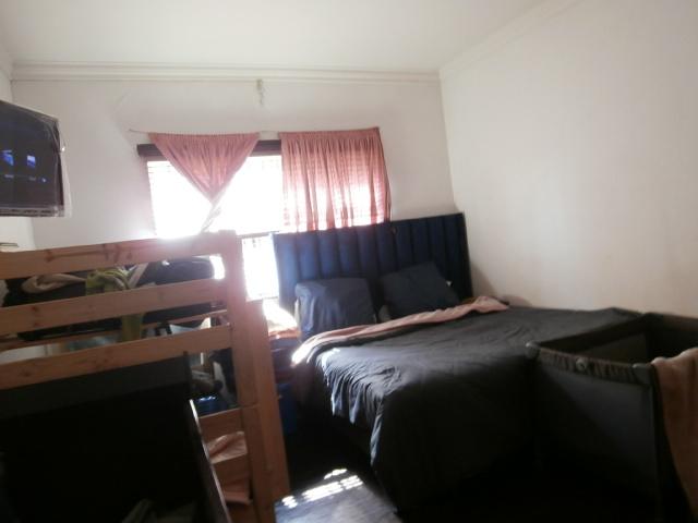 1 Bedroom Property for Sale in Townsview Gauteng