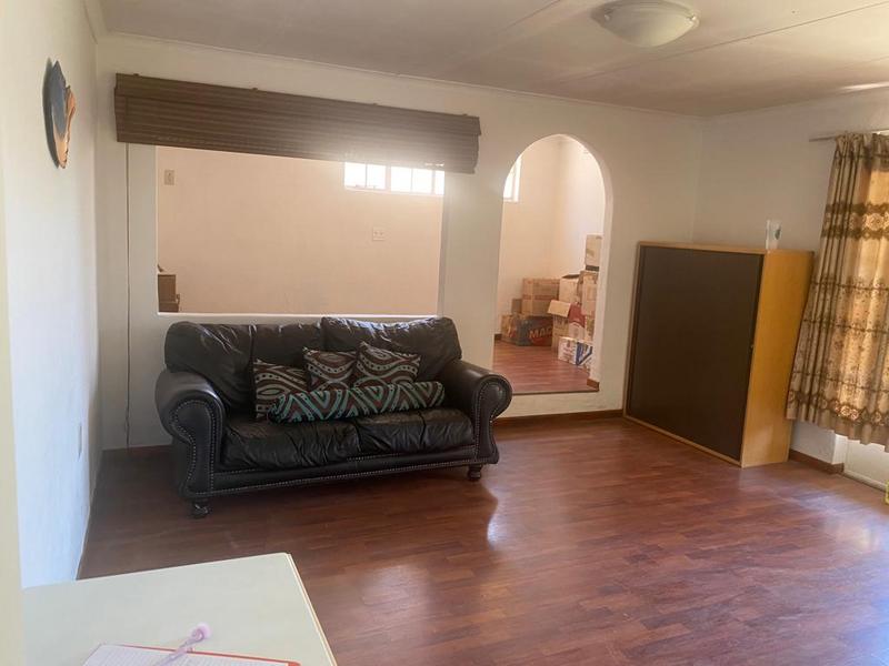 To Let 2 Bedroom Property for Rent in Dawnview Gauteng
