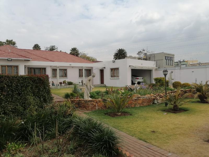 4 Bedroom Property for Sale in Malvern East Gauteng