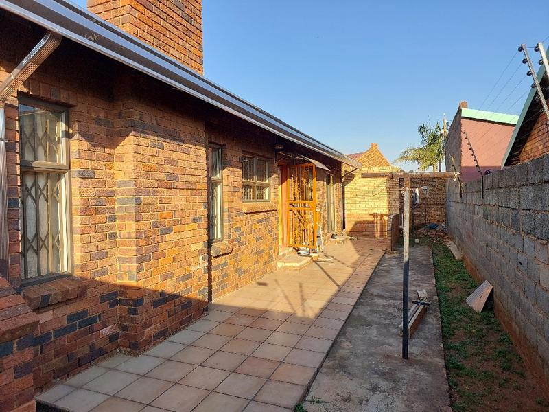 3 Bedroom Property for Sale in Spruit View Gauteng