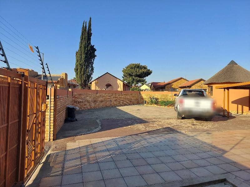 3 Bedroom Property for Sale in Spruit View Gauteng