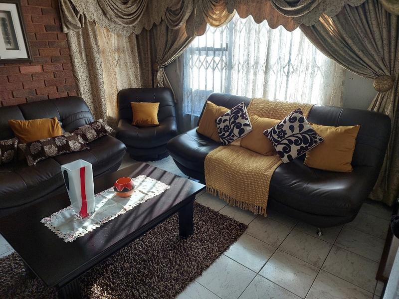 3 Bedroom Property for Sale in Spruit View Gauteng