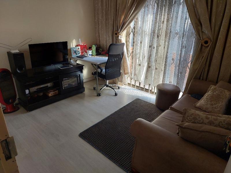 3 Bedroom Property for Sale in Spruit View Gauteng
