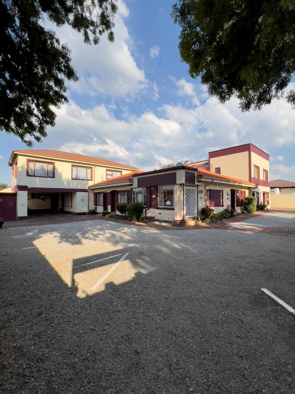 To Let Commercial Property for Rent in Edenvale Gauteng