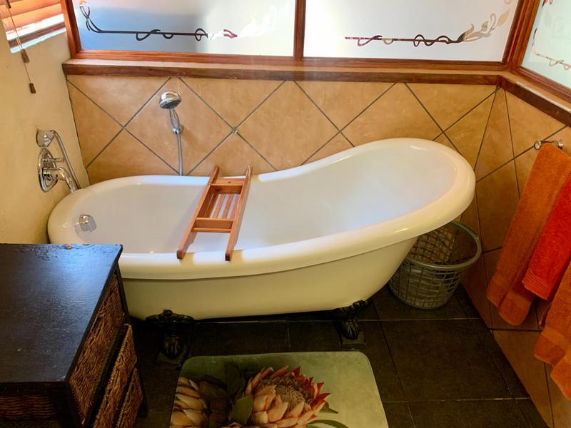 To Let Commercial Property for Rent in Edenvale Gauteng