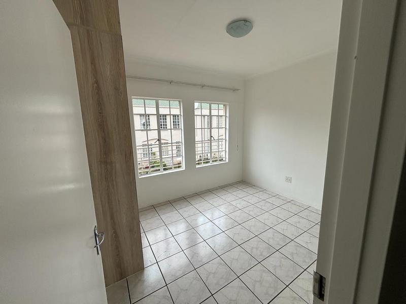 To Let 2 Bedroom Property for Rent in Bedfordview Gauteng