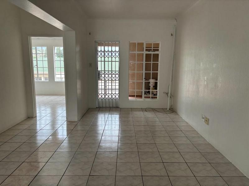To Let 2 Bedroom Property for Rent in Bedfordview Gauteng