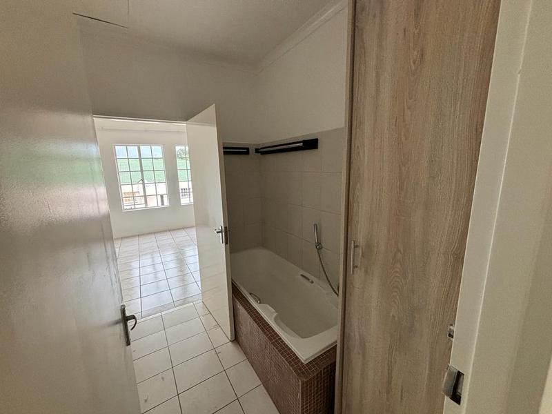 To Let 2 Bedroom Property for Rent in Bedfordview Gauteng