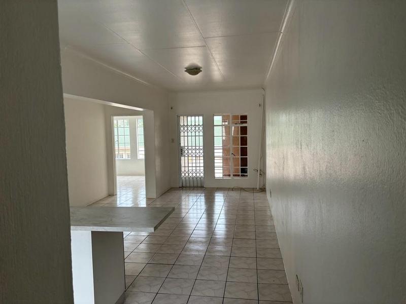 To Let 2 Bedroom Property for Rent in Bedfordview Gauteng