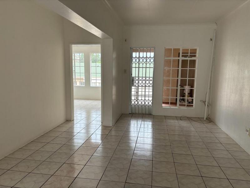 To Let 2 Bedroom Property for Rent in Bedfordview Gauteng