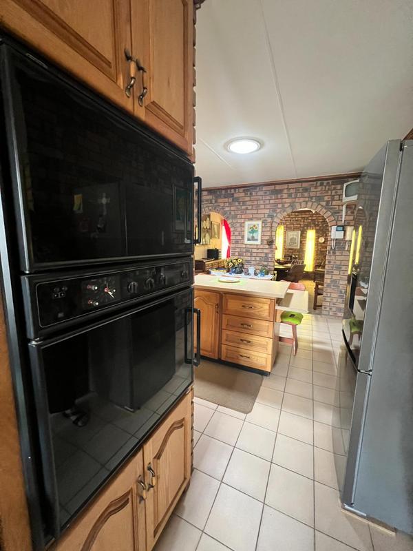 3 Bedroom Property for Sale in Casseldale Gauteng
