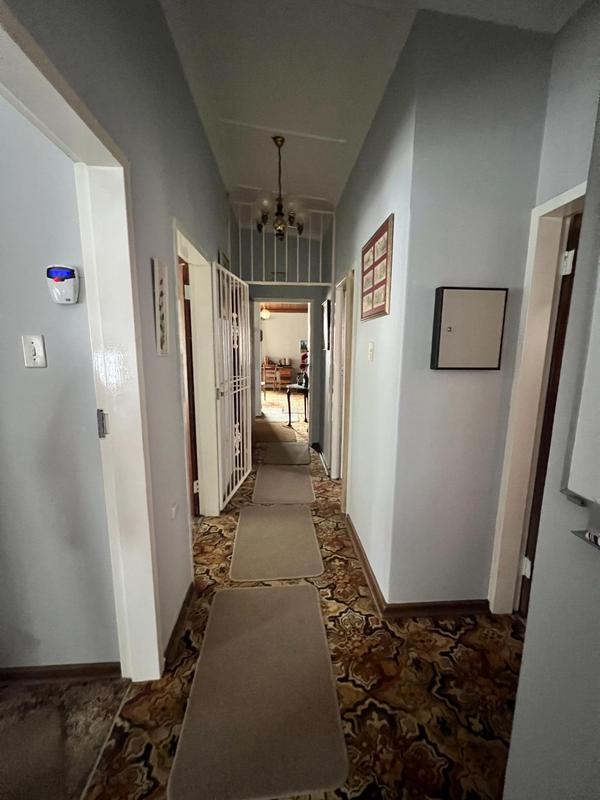 3 Bedroom Property for Sale in Casseldale Gauteng