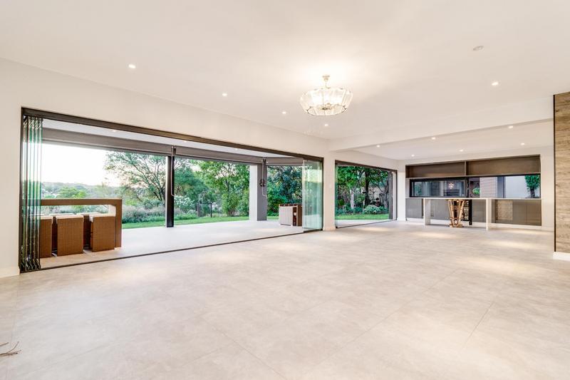 To Let 4 Bedroom Property for Rent in Dainfern Golf Estate Gauteng