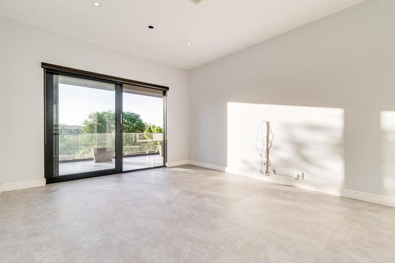 To Let 4 Bedroom Property for Rent in Dainfern Golf Estate Gauteng