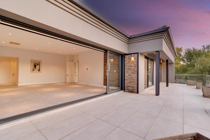 To Let 4 Bedroom Property for Rent in Dainfern Golf Estate Gauteng