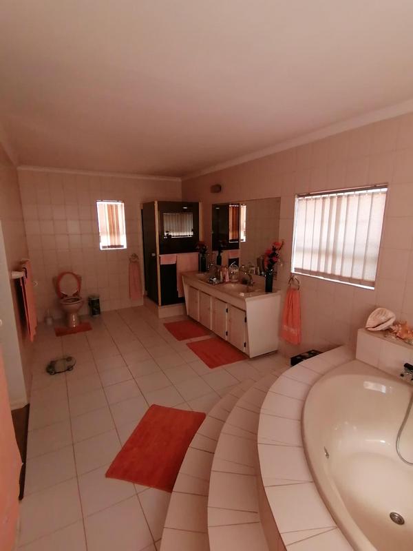 4 Bedroom Property for Sale in Ferryvale Gauteng