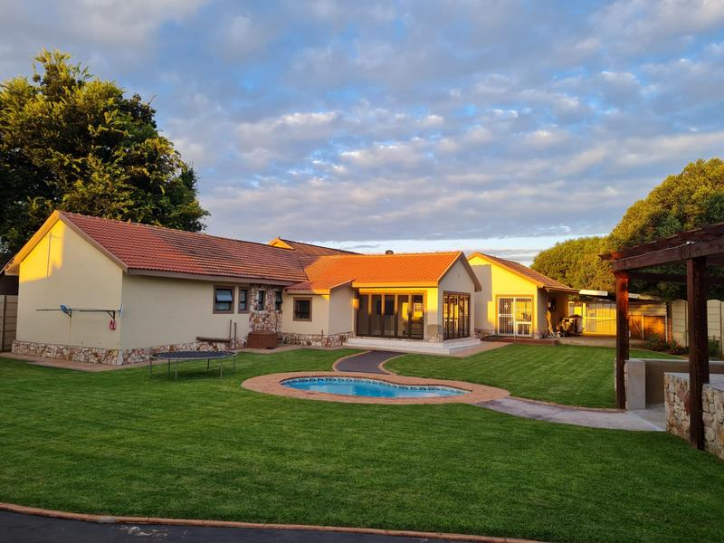3 Bedroom Property for Sale in Ferryvale Gauteng