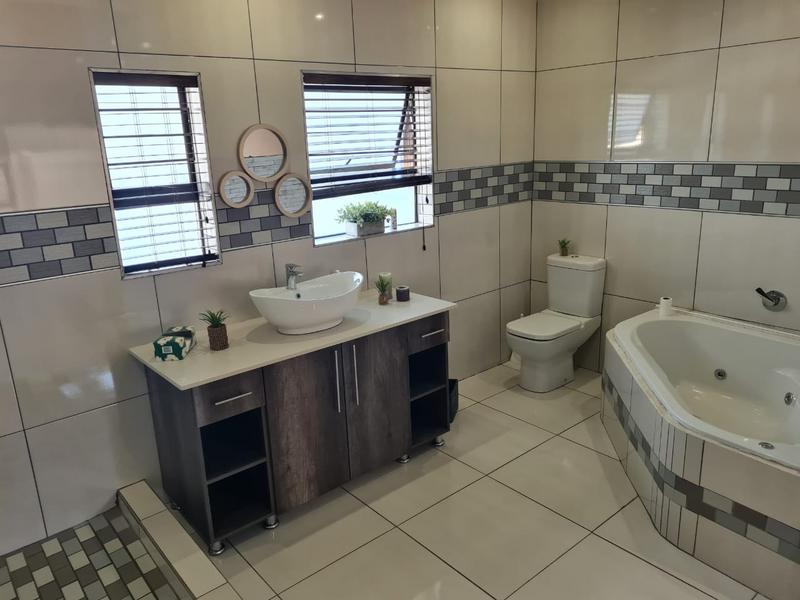 3 Bedroom Property for Sale in Ferryvale Gauteng