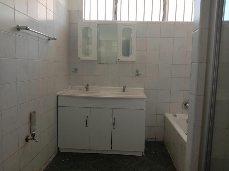 To Let 2 Bedroom Property for Rent in Sunnyside Gauteng