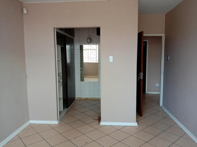 To Let 2 Bedroom Property for Rent in Sunnyside Gauteng