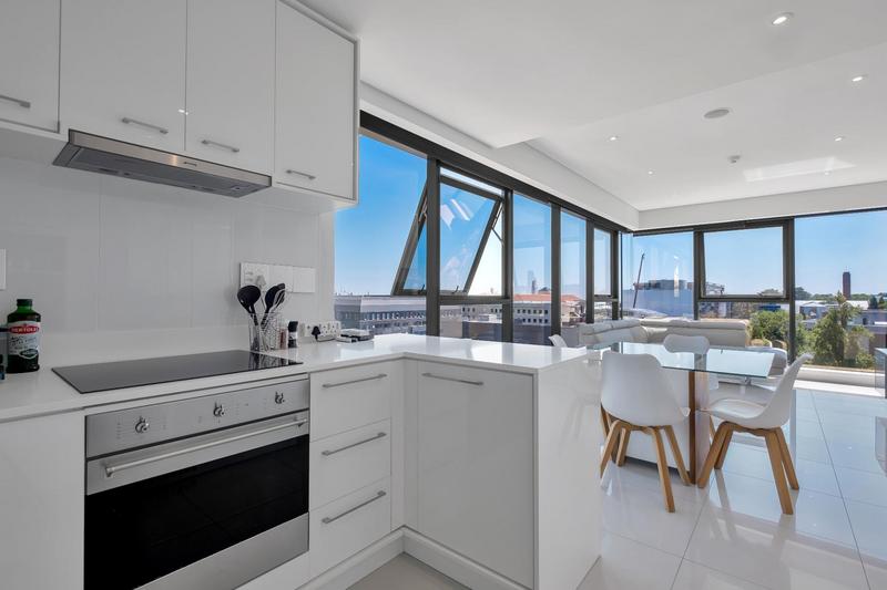 2 Bedroom Property for Sale in Rosebank Gauteng