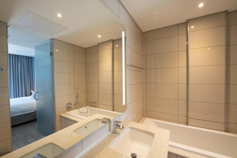 3 Bedroom Property for Sale in Benmore Gardens Gauteng