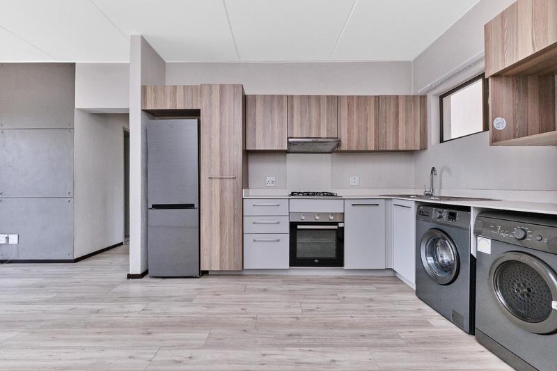 2 Bedroom Property for Sale in Broadacres Gauteng