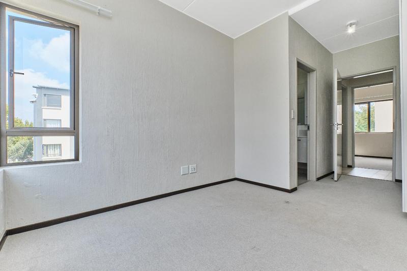 2 Bedroom Property for Sale in Broadacres Gauteng