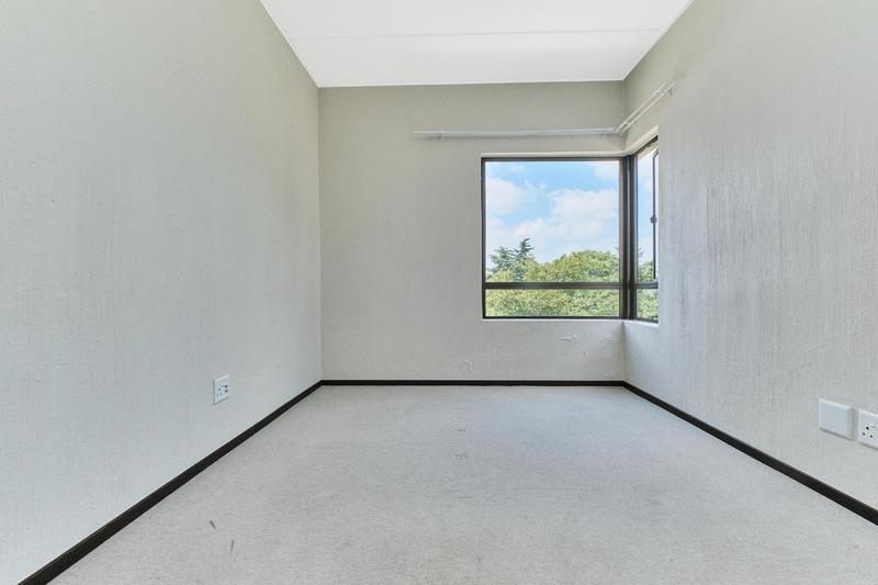 2 Bedroom Property for Sale in Broadacres Gauteng