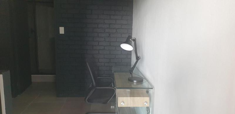 1 Bedroom Property for Sale in Sandton Central Gauteng
