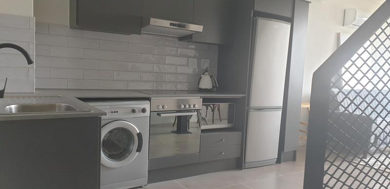 1 Bedroom Property for Sale in Sandton Central Gauteng
