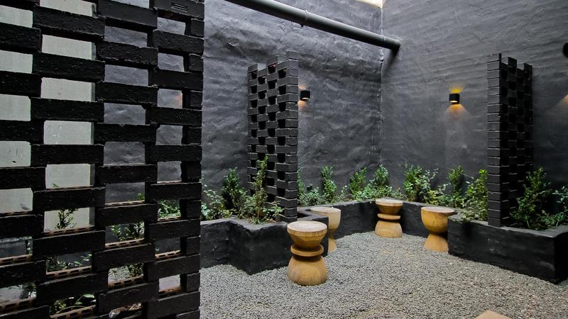1 Bedroom Property for Sale in Sandton Central Gauteng