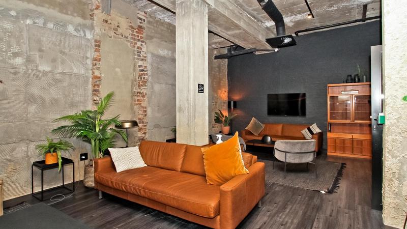 1 Bedroom Property for Sale in Sandton Central Gauteng