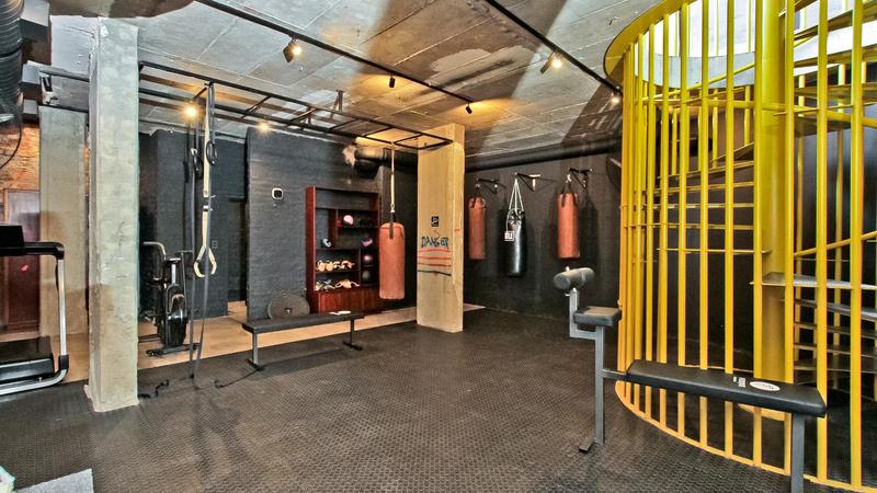 1 Bedroom Property for Sale in Sandton Central Gauteng