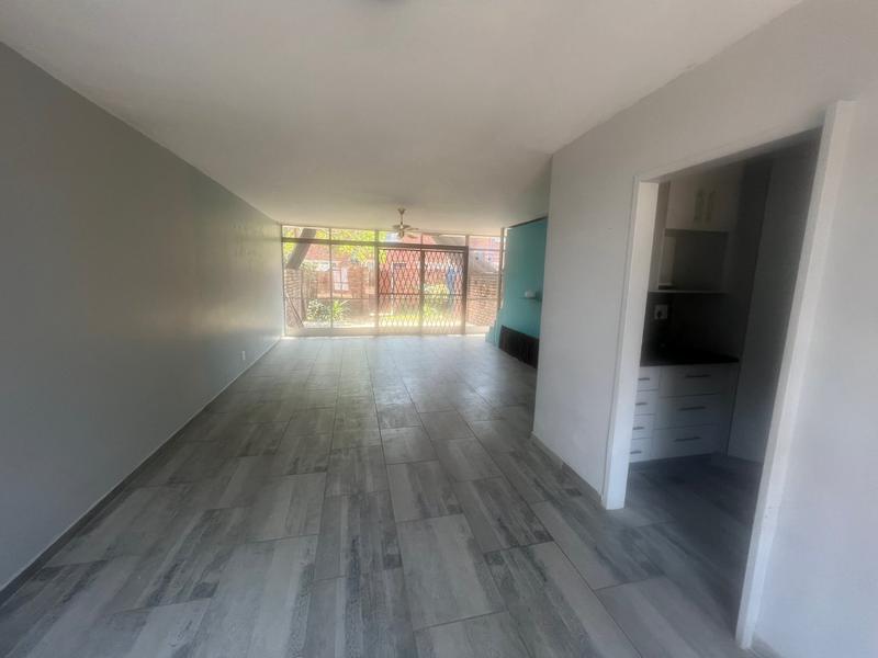 2 Bedroom Property for Sale in Roseville Gauteng