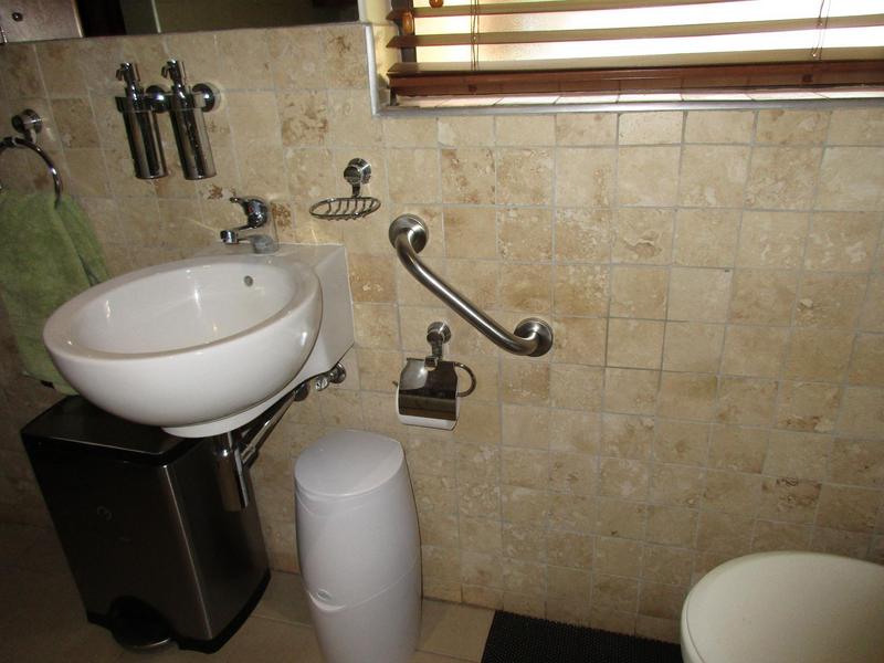 To Let 1 Bedroom Property for Rent in Retire at Midstream Gauteng