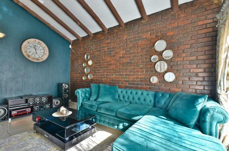 3 Bedroom Property for Sale in Mulbarton Gauteng