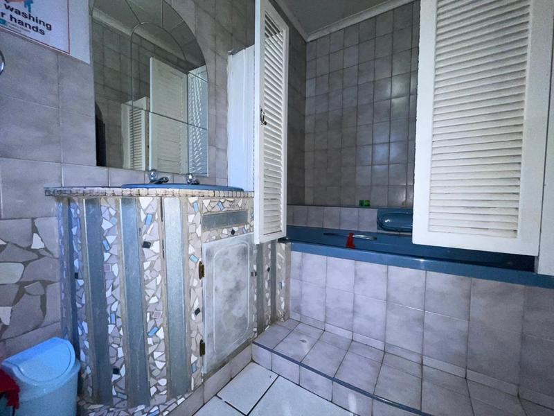 8 Bedroom Property for Sale in Hurst Hill Gauteng