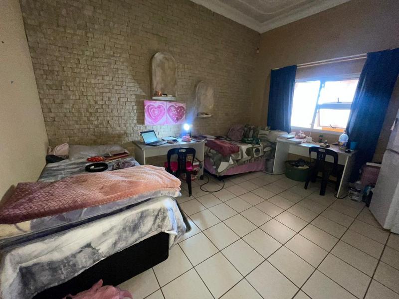 8 Bedroom Property for Sale in Hurst Hill Gauteng