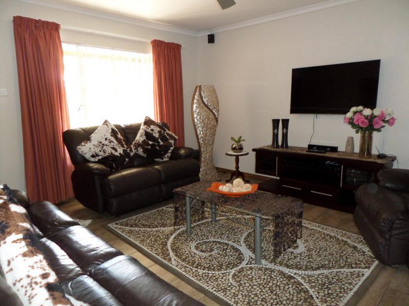 To Let 3 Bedroom Property for Rent in Kookrus Gauteng