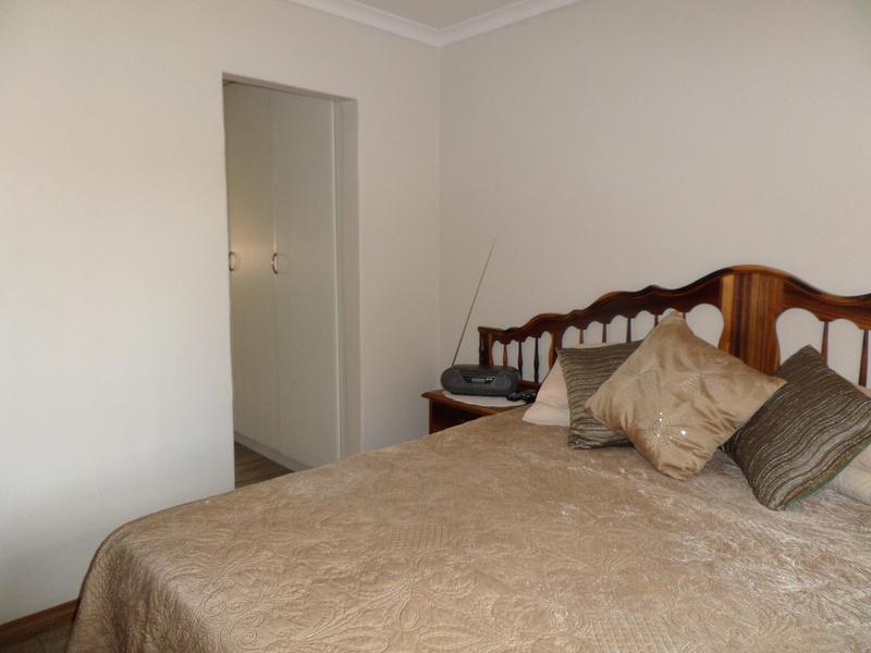 To Let 3 Bedroom Property for Rent in Kookrus Gauteng