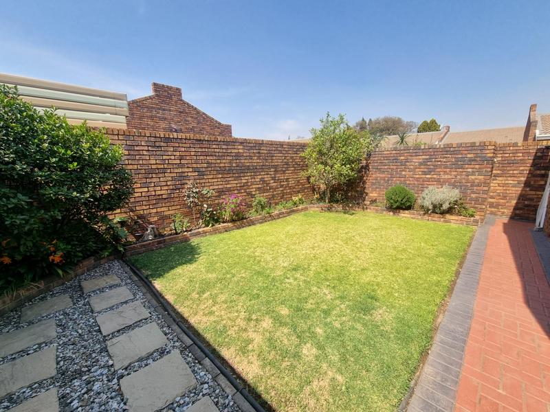 3 Bedroom Property for Sale in Three Rivers Gauteng