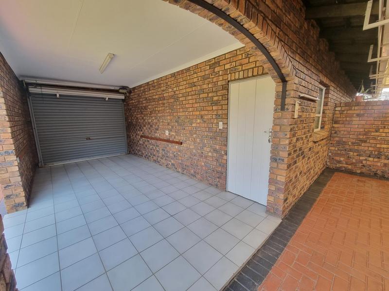 3 Bedroom Property for Sale in Three Rivers Gauteng