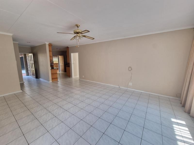 3 Bedroom Property for Sale in Three Rivers Gauteng