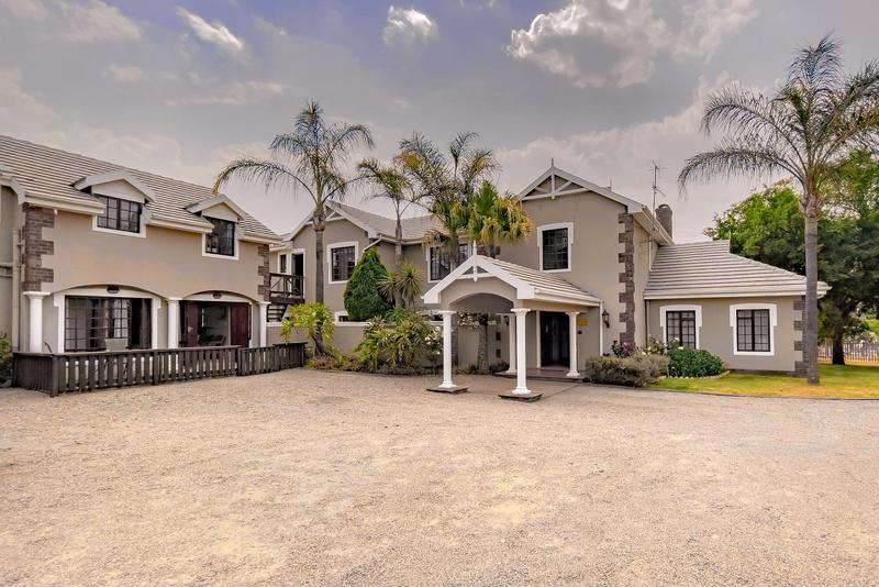 6 Bedroom Property for Sale in Kyalami Ah Gauteng