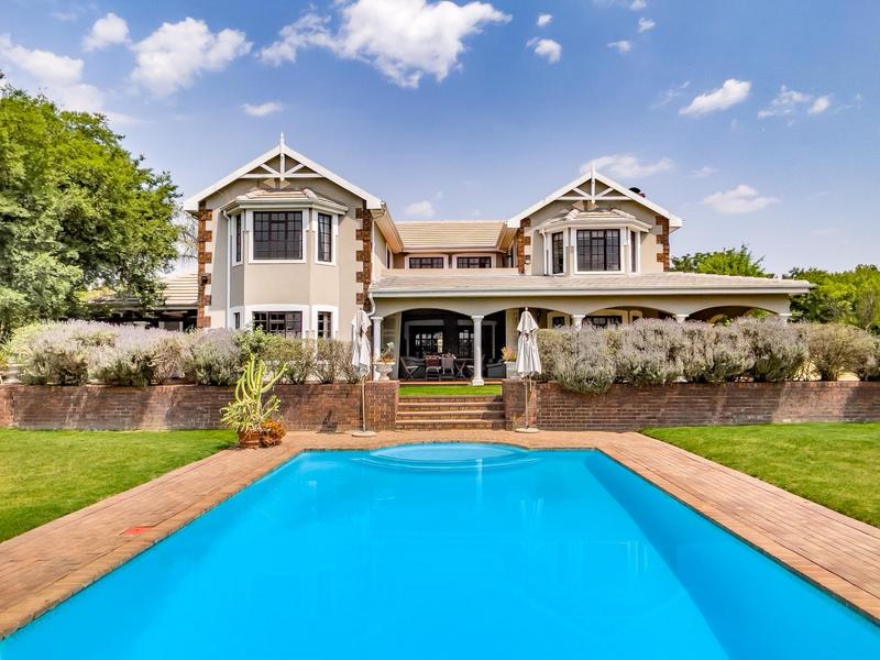 6 Bedroom Property for Sale in Kyalami Ah Gauteng